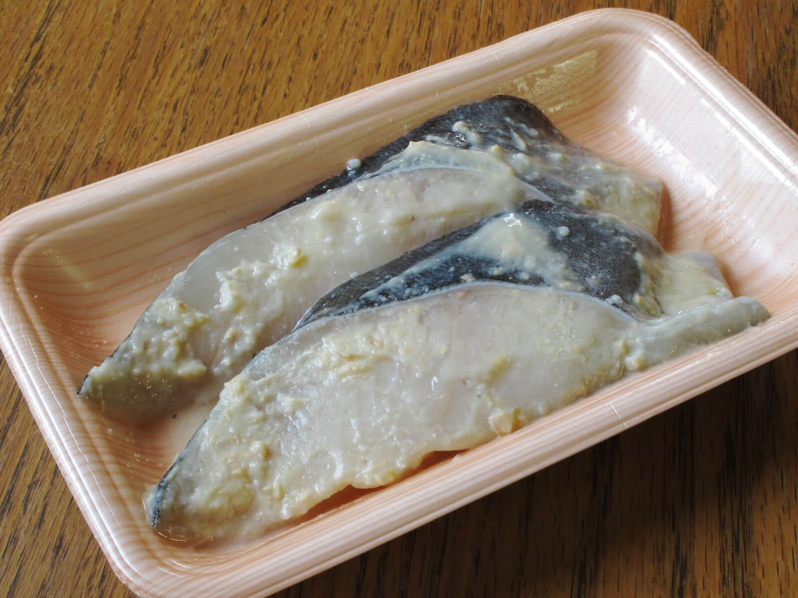 粕漬け 赤 方 魚 焼き 粕漬け人気レシピ！おすすめの食べ方・焼き方や簡単な粕床の作り方やも！